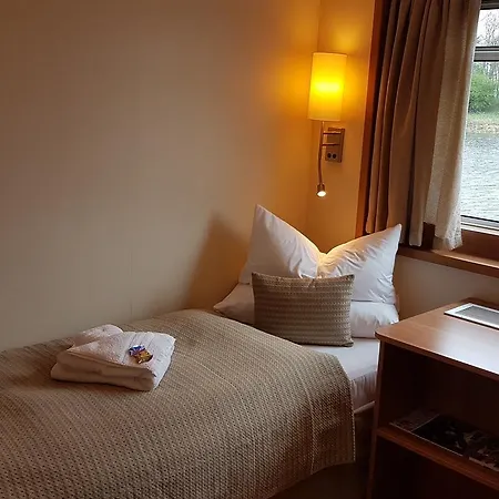 Hotelkabinenschiff Junker Jorg Hotel Wittenberg