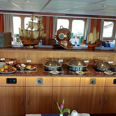 Hotel Hotelkabinenschiff Junker Jorg *